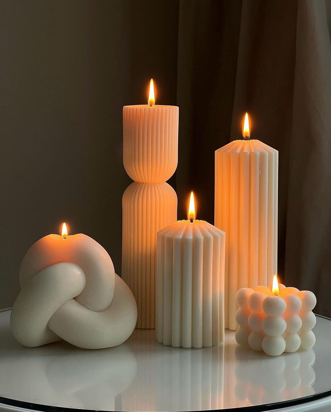 SCULPTURE CANDLES